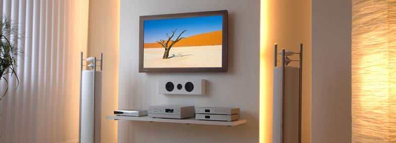 flatscreen CT-50 HD; sound system natural, studio player SDI